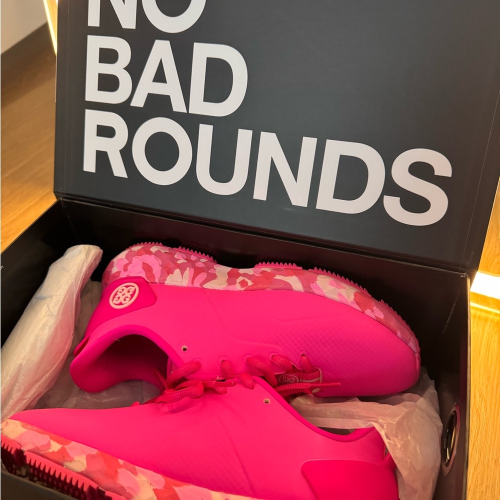 G/FORE MG4+ Women’s Golf Shoe Spikeless
